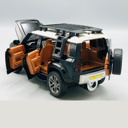 Land Rover Defender RC 1:22 Diecast Model Car with Smoke & LED Lights