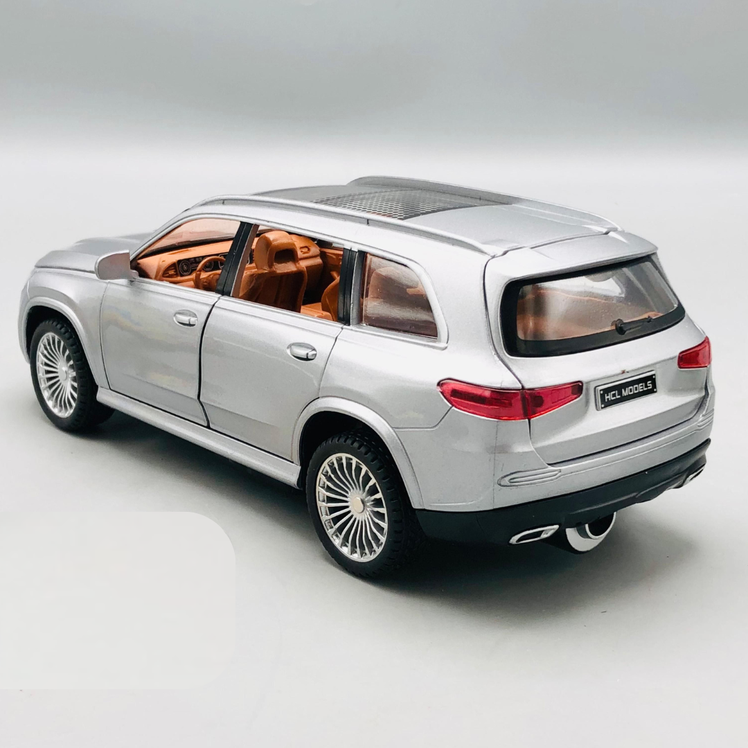 1:22 RC Diecast Mercedes GLS600 Model Car With Smoke