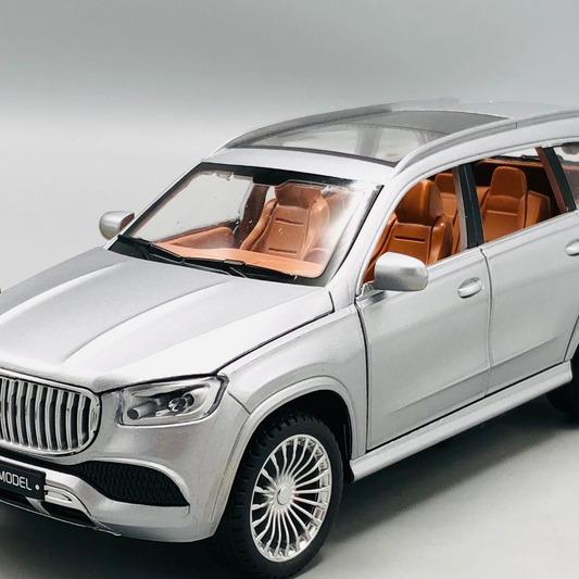 1:22 RC Diecast Mercedes GLS600 Model Car With Smoke