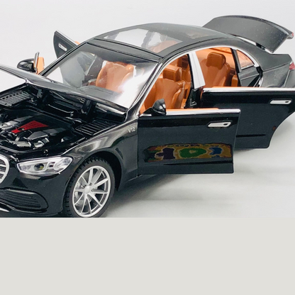 Mercedes-Maybach S600 RC 1:22 Diecast Luxury Model Car with Smoke & LED Lights