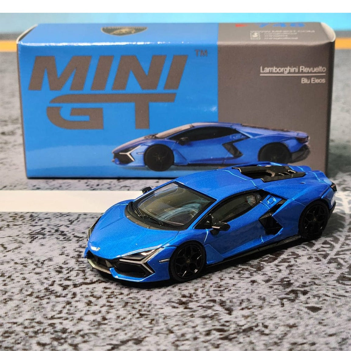 Mini GT Code 748 Lamborghini Revuelto Blu Eleos