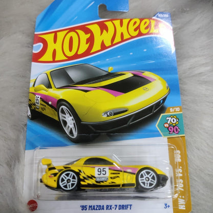 Hot Wheels 2025 J and K Case Vehicle Exclusive Collection - '95 Mazda Rx-7 Drift